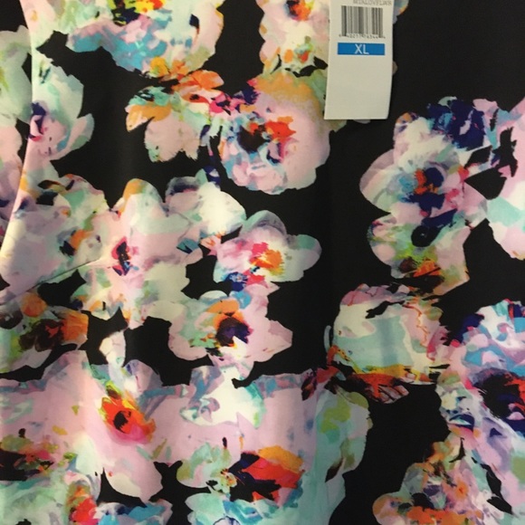 NEIMAN MARCUS NWT AUTHENTIC SHORT SLEEVES FLORAL PRINT DESIGN DRESS - Picture 12 of 14